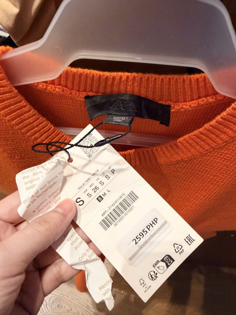 Zara Peplum Knit Top (Category: Blouses) located in Marikina City. Submitted by nicasandoval (Listing ID 1466200948, Image 3). Description: brand new with tag - 2,595.00.