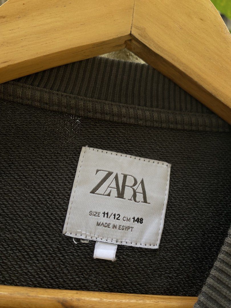 Zara Sweater crewneck (Category: Coats, Jackets and Outerwear) located in Cagwait. Submitted by roundsociety_ph (Listing ID 1466184575, Image 3). Description: .