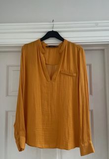 (Category: ) located in . Submitted by frommycloset27_ (Listing ID 1466319413, Image 1). Description: .