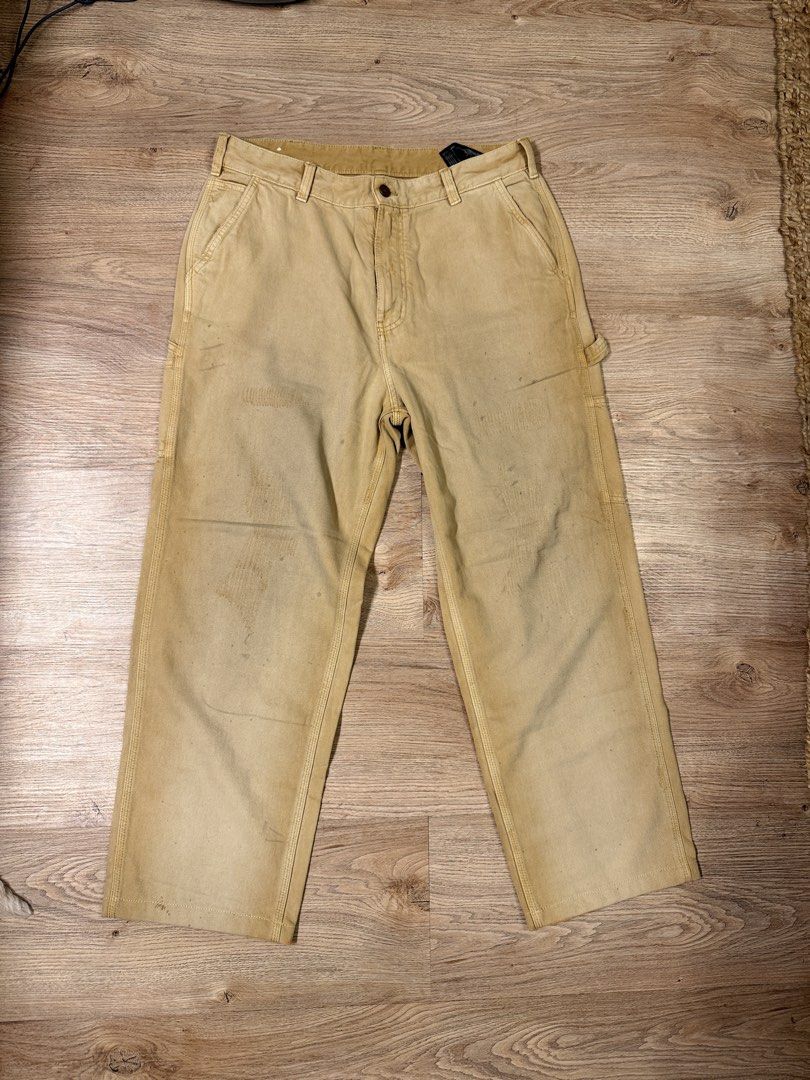 Zara vintage brown pants (Category: Jeans) located in Manila. Submitted by affarni (Listing ID 1466319695, Image 1). Description: Zara brown vintage washed jeans Size 34 Used lightly Php 1,000.