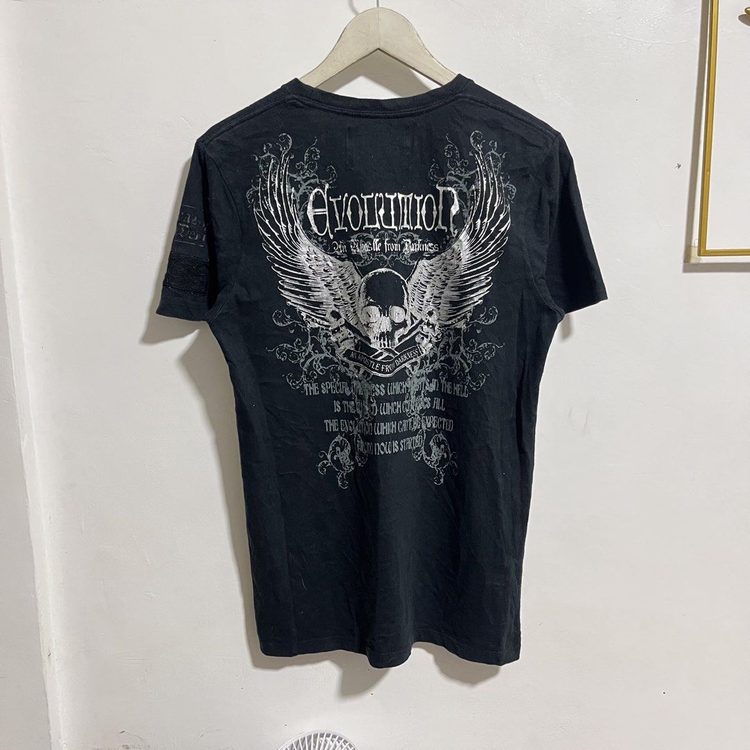 00s CRAZY DEVIL TEE (Category: Tshirts & Polo Shirts ) located in Manila. Submitted by balanse (Listing ID 1466390858, Image 2). Description: SIZE: L ON TAG DIMES: 19W x 28L EXCELLENT CONDITION. 9.8 HONEST COLOR RATE. NONE ANY ISSUE..