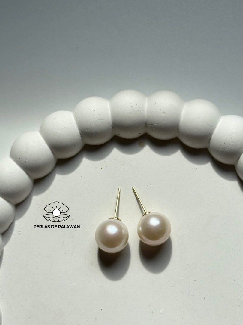 12-13mm Round Freshwater Pearl Stud Earrings (Authentic) (Category: Earrings) located in Manila. Submitted by perlasdepalawan (Listing ID 1466396642, Image 2). Description: 100% REAL FRESHWATER PEARL ✔️ 100% Real/Authentic Freshwater Pearl 💯 ✔️ High Quality Pearl ✔️ Philippines Pearl 🇵🇭 ✔️ made in Palawan, Philippines 🇵🇭 Like and Follow us on FB & IG for more ✨ FB: perlasdepalawanofficial IG: perlasdepalawan .