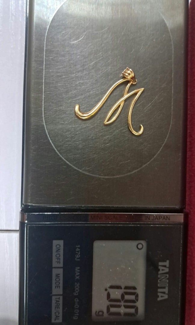 18k Saudi gold Letter M initial pendant (Category: Necklaces) located in Manila. Submitted by bhelgoldseller2ndaccount (Listing ID 1466382516, Image 1). Description: New!!✨New!!✨New!! Authentic 18k Saudi Golds 💯pawnable/naisasanla 💯with high appraisal rate 💯good investment 💯Direct supplier price 👉OPEN for resellers 🌺please take time to evaluate their actual sizes and grams 👉Best panggift for all occasions ✅ Sold per grams not per piece Kya