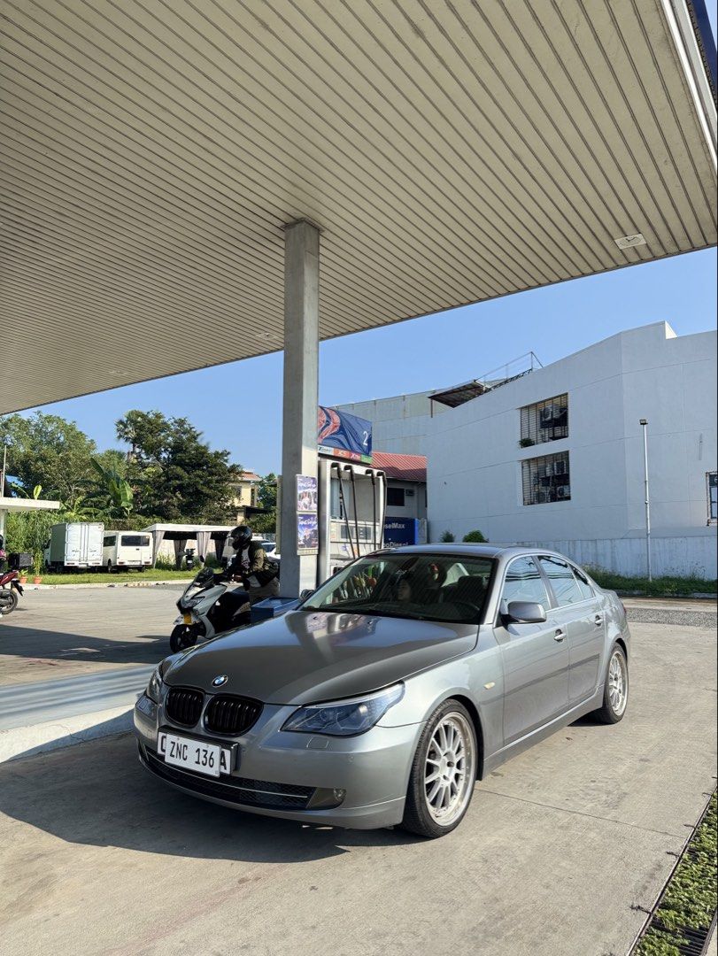 2008 BMW 520D (Category: Mags and Tires) located in Lipa City. Submitted by rfm18 (Listing ID 1464986873, Image 2). Description: FOR SALE OR SWAP NOT BUDGET MEAL ✌🏼 A well-maintained BMW E60 520d LCI with a unique ownership history — previously registered under Ferdinand Jay Magtoto Contreras of KAMIKAZEE. HINDI TINIPID — LITERAL GAS AND GO 🤘🏼 One of the freshest BMW 520d E60 LCI in the market. See to appreciate. Hindi sayang ang byahe mo. 200