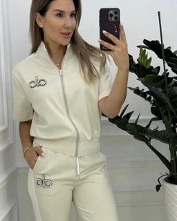 （分類：）位於 。 由 factoryoutlet2020 提交（商品編號 1466429602，圖片 1）。簡介： 。