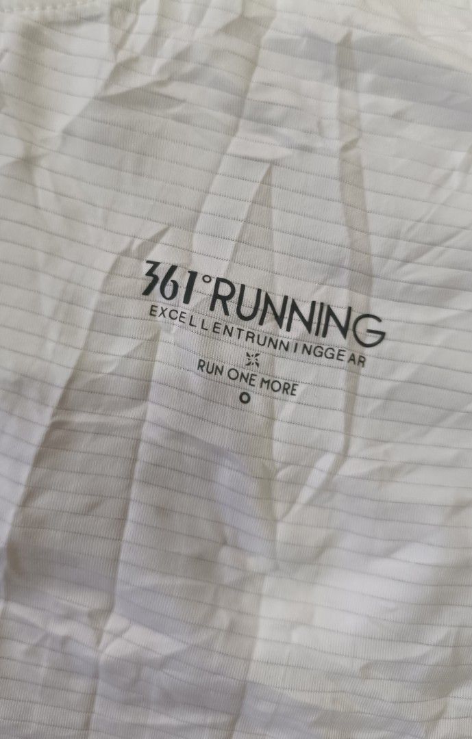 361° Running Tee (Category: Shirts) located in Midsayap. Submitted by macoy.picker (Listing ID 1466402169, Image 2). Description: 261° Running Tee Size: Womens Large 150+Sf.