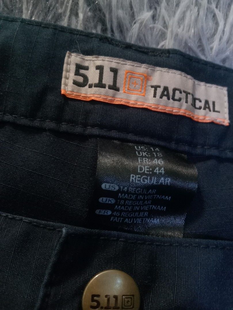 5.11 tactical taclite pro ripstop cargo pants (Category: Trousers) located in Bacolod City. Submitted by wepthriftstyle (Listing ID 1466399800, Image 3). Description: 5.11 tactical taclite pro ripstop cargo pants SIZE/DIMES: 32 waist 41 length No issue Excellent Complete tags Actual color: dark navy blue Color rate: 10/10 Unli videocall with item Unli vouch / Legit checking Shipping via j&t Payment via Gcash +Sf Negotiable 📩.