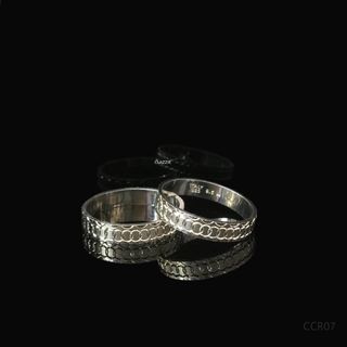 (Category: ) located in . Submitted by pulzerasjewelry (Listing ID 1466422964, Image 1). Description: .