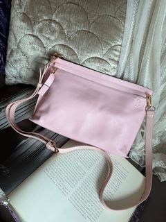 （分類：）位於 。 由 blackvintage_granny_65230308 提交（商品編號 1466437101，圖片 1）。簡介： 。