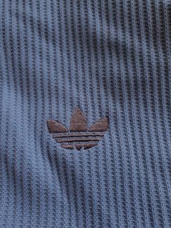 （分類：）位於 。 由 nmkconstltd 提交（商品編號 1466350233，圖片 1）。簡介： 。