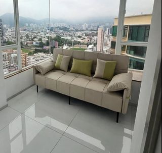 （分類：）位於 。 由 primefurniture1 提交（商品編號 1466424949，圖片 1）。簡介： 。