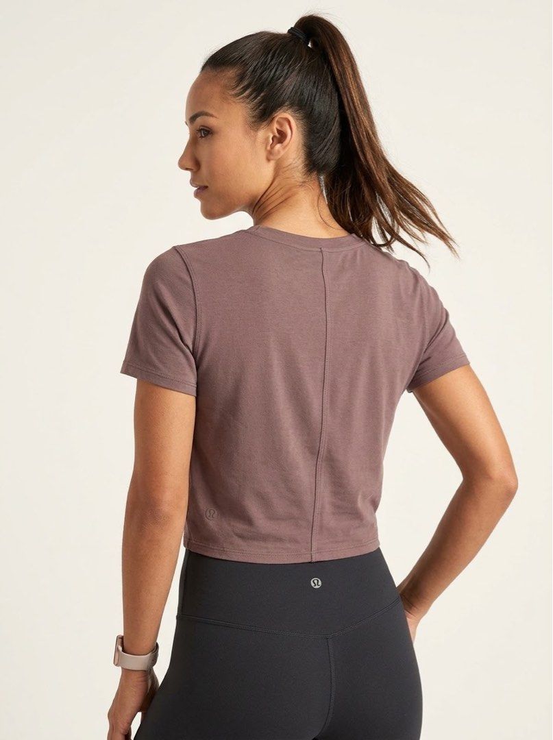 ♻ LULULEMON Shirt♻ (Category: Activewear) located in Dumaguete. Submitted by rjapparel24 (Listing ID 1466381621, Image 2). Description: ♻ LULULEMON Shirt♻ Size: 8 on tag Length: 19 / Width: 18 Good As New Condition Color rate: 10 /10 Complete tags / NO ISSUE Just do pm if your interested 📩 650 + SF.