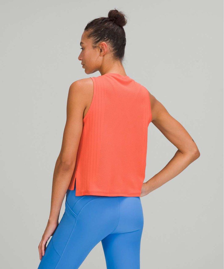 ♻ LULULEMON Train to be♻ (Category: Activewear) located in Dumaguete. Submitted by rjapparel24 (Listing ID 1466384249, Image 2). Description: ♻ LULULEMON Train to be♻ Size: S-L Length: 21 / Width: 20 Good As New Condition Color rate: 10 /10 Complete tags / NO ISSUE Just do pm if your interested 📩 750 + SF.
