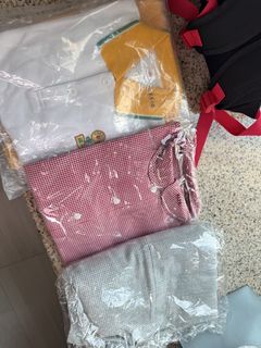 （分類：）位於 。 由 baaayw 提交（商品編號 1466395196，圖片 1）。簡介： 。