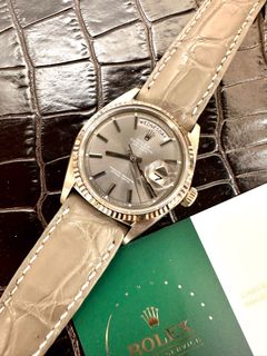 （分類：）位於 。 由 vintage_universal_1954 提交（商品編號 1455726136，圖片 1）。簡介： 。