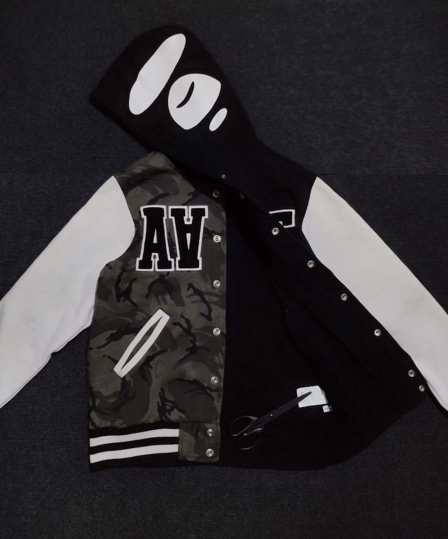 Aape Two-toned Black camo Varsity Jacket ( authentic 💯 ) (Category: Coats, Jackets and Outerwear) located in Quezon City. Submitted by wgapparel (Listing ID 1466537630, Image 3). Description: 📌 available Aape Two-toned Black camo Varsity Jacket • Dimes: 20 x 26 W/L small on tag • Condition: Brand new condi • Color Rate: 9.6 • Complete tags • Authentic 💯 • Issue: Stains, need wash only. pogi nito panalo kayo dito 🔖 2880 Location Quezon City Sh