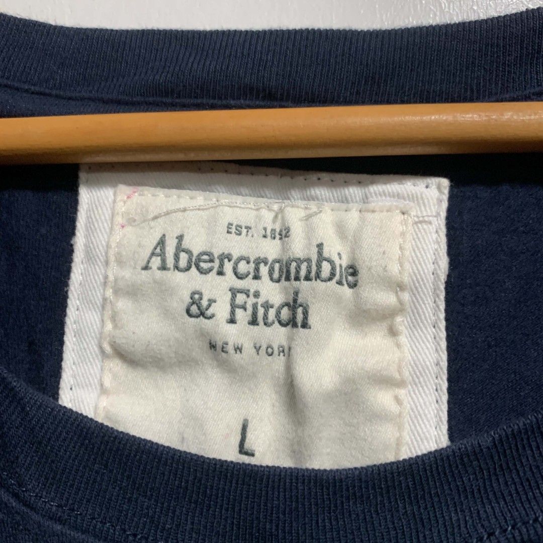 Abercrombie&Fitch (Category: Shirts) located in Valencia. Submitted by kentmorgia.462 (Listing ID 1466338784, Image 3). Description: .
