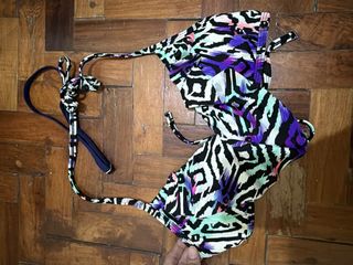 (Category: ) located in . Submitted by wearagainfinds (Listing ID 1466411587, Image 1). Description: .