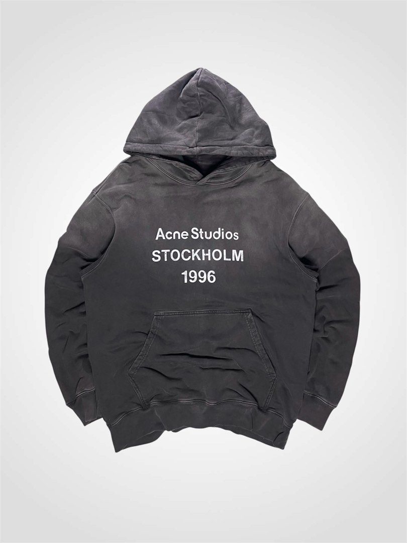 Acne studios (Category: Luxury Apparel) located in Catbalogan. Submitted by wayndsyclee. (Listing ID 1466328230, Image 1). Description: Acne studios Excellent condi No issue Acid wash Color rate 9.5/10 Ganda ng tela sobrang kapal Dimes:w23/29.
