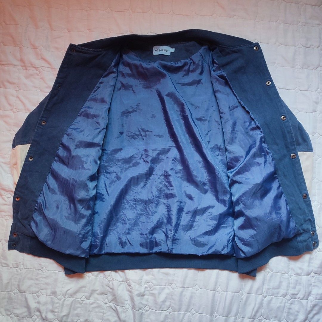 ACTORWET Retro Navy Varsity Jacket (Category: Coats, Jackets and Outerwear) located in Santa Cruz. Submitted by oreosthrift.co (Listing ID 1466422415, Image 3). Description: PRELOVED CLOTHING † handpicked & carefully selected quality pieces • affordable prices DM to claim 📩.