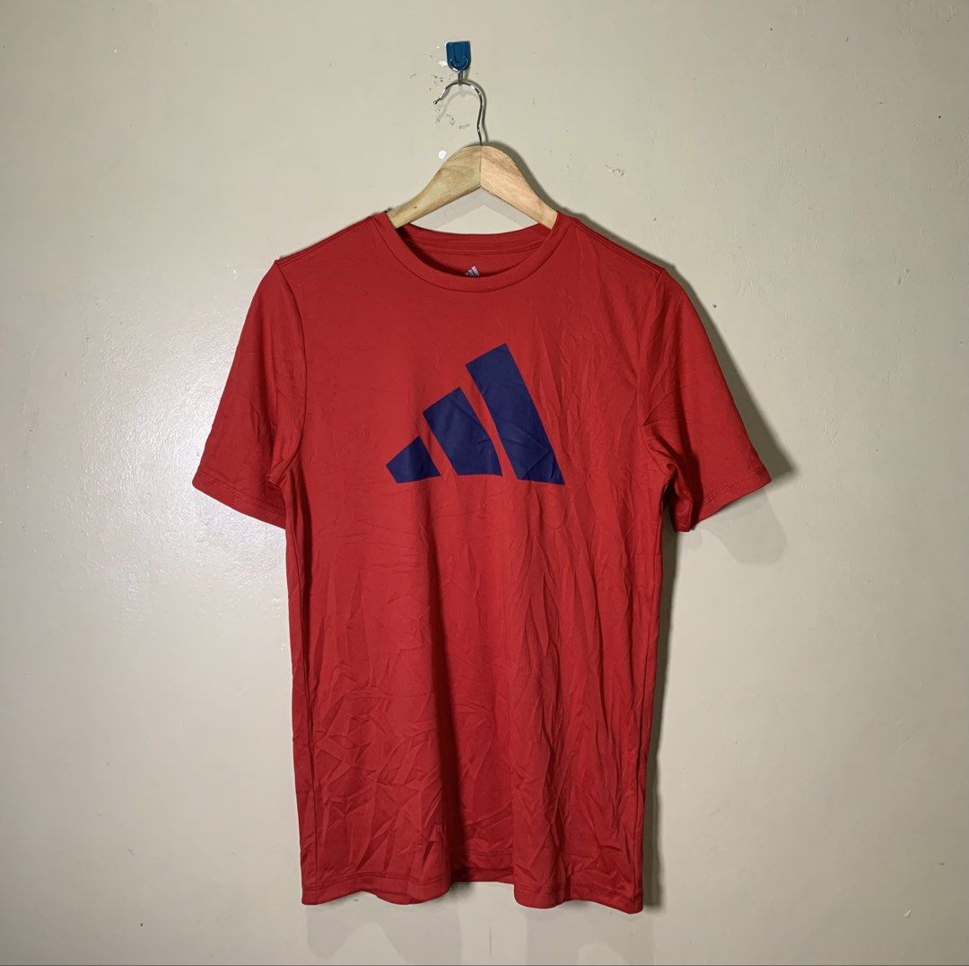 ADID* biglogo Dri fit (Category: Tshirts & Polo Shirts ) located in Molave. Submitted by mysticbird_38213e (Listing ID 1466486803, Image 1). Description: Good as new No issue best fit MEDIUM Pickleball niyo po.