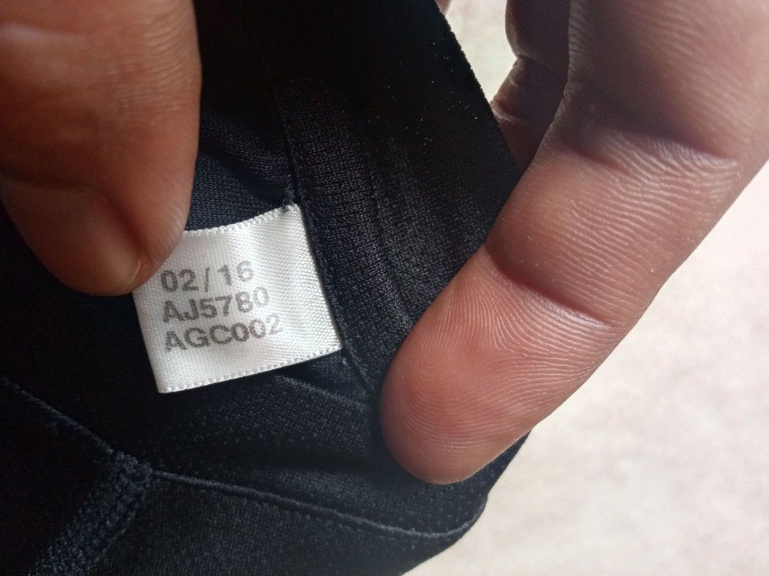 Adidas (Category: Tshirts & Polo Shirts ) located in Ajuy. Submitted by keenstone_527dd8 (Listing ID 1466374516, Image 3). Description: .