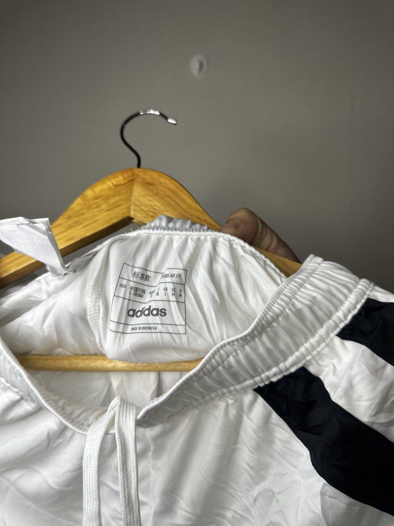 ADIDAS AEROREADY (Category: Shorts) located in Molave. Submitted by thriftmate13 (Listing ID 1466527715, Image 2). Description: .
