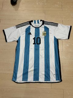 (Category: ) located in . Submitted by thrift.bucks101 (Listing ID 1466453432, Image 1). Description: .