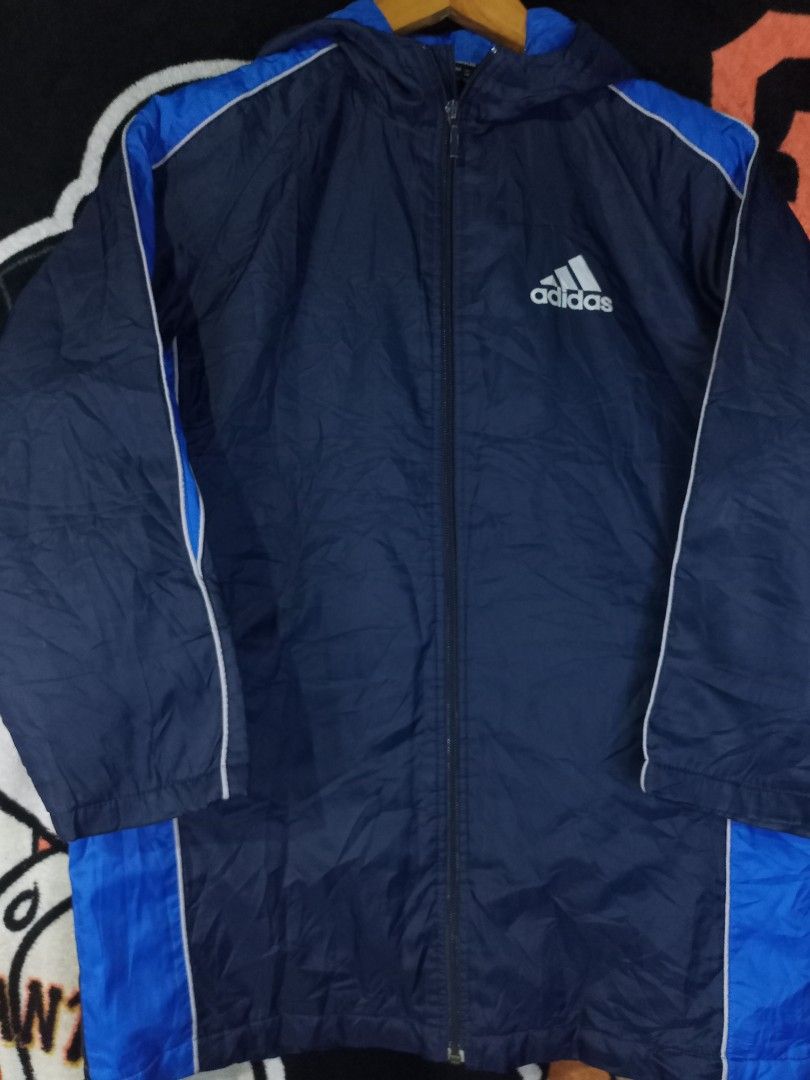 Adidas Light Puffer Jacket (Category: Coats, Jackets and Outerwear) located in Castilla. Submitted by stignapamorma (Listing ID 1466551377, Image 1). Description: Size - 21x28 Condition - Excellent Color Rate - 9/10 Issue - None Price - 500+SF.