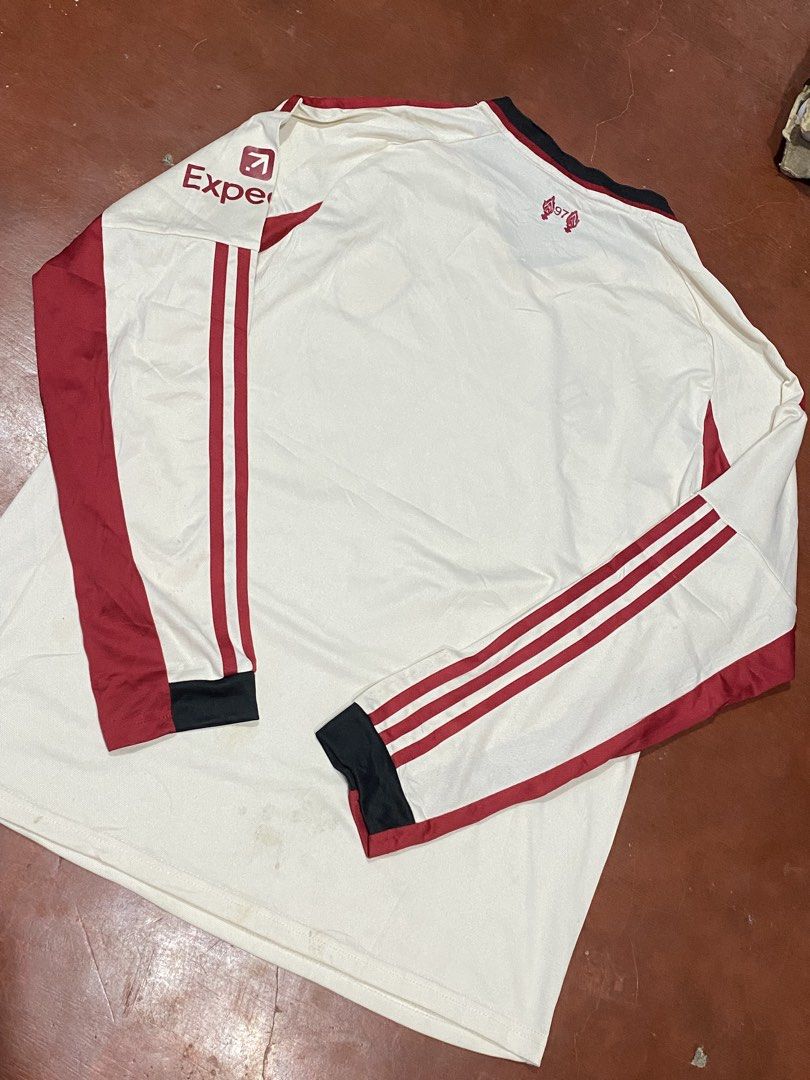 Adidas Liverpool Long sleeve jersey (Category: Activewear) located in Kabankalan. Submitted by mark_mywordz (Listing ID 1466483449, Image 2). Description: 📌OFF 📌Need wash only .