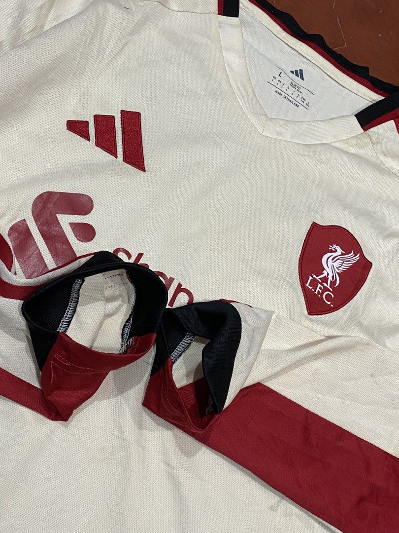 Adidas Liverpool Long sleeve jersey (Category: Activewear) located in Kabankalan. Submitted by mark_mywordz (Listing ID 1466483449, Image 3). Description: 📌OFF 📌Need wash only .