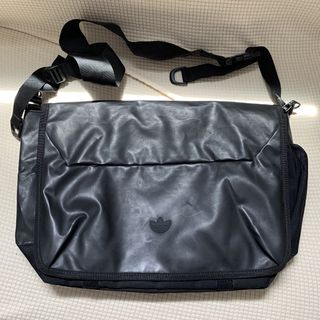 (Category: ) located in . Submitted by luxxbytm.ph (Listing ID 1466503454, Image 1). Description: .