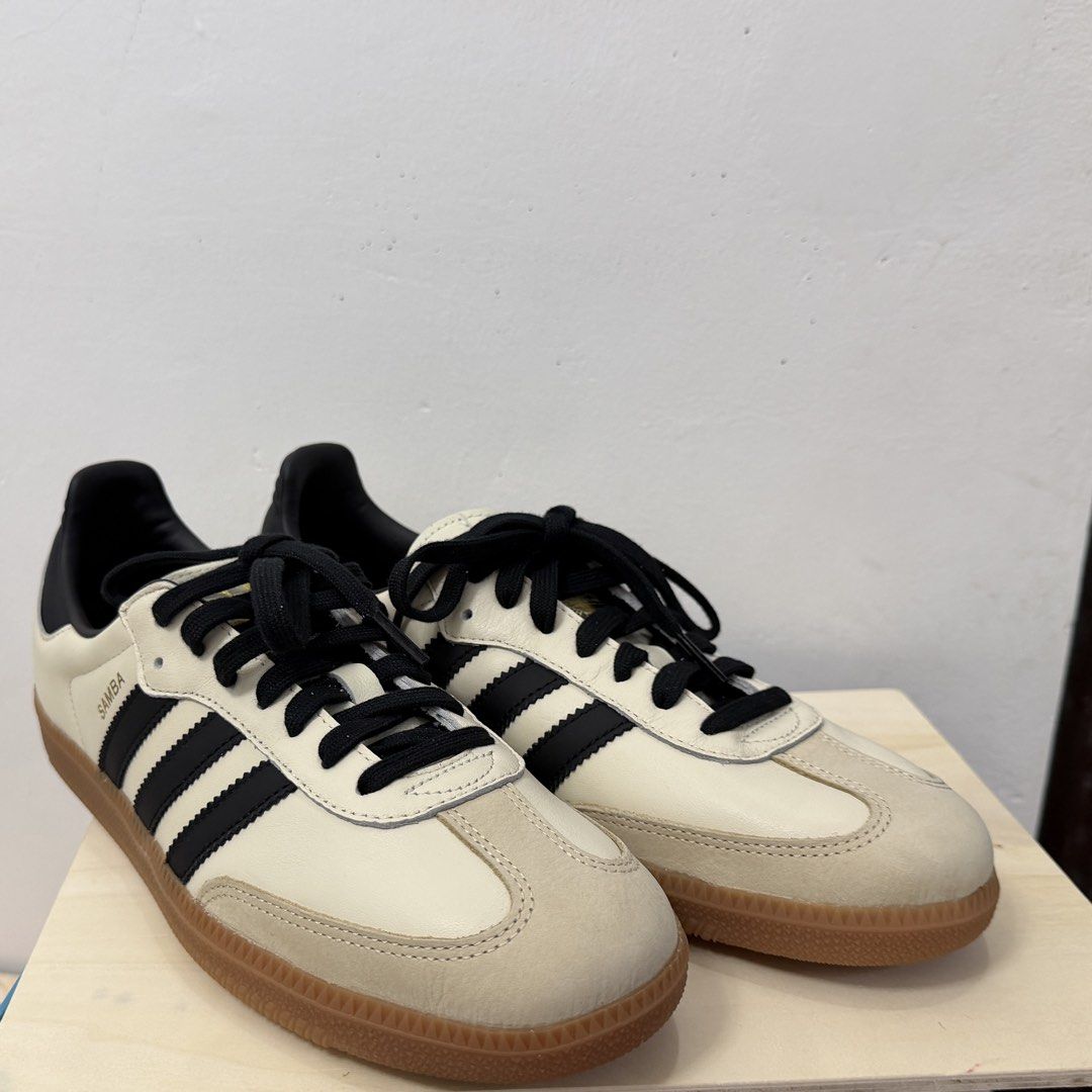 Adidas Samba OG Cloud White Core Black Gum (Category: Sneakers) located in Angeles City. Submitted by jc_0298 (Listing ID 1466392824, Image 1). Description: Adidas Samba OG Brand new, no box na po because Japan pasabuy lang po from a friend. Wrong size unfortunately 🥲 will sell it for how much we got it so last price na po ito talaga :).