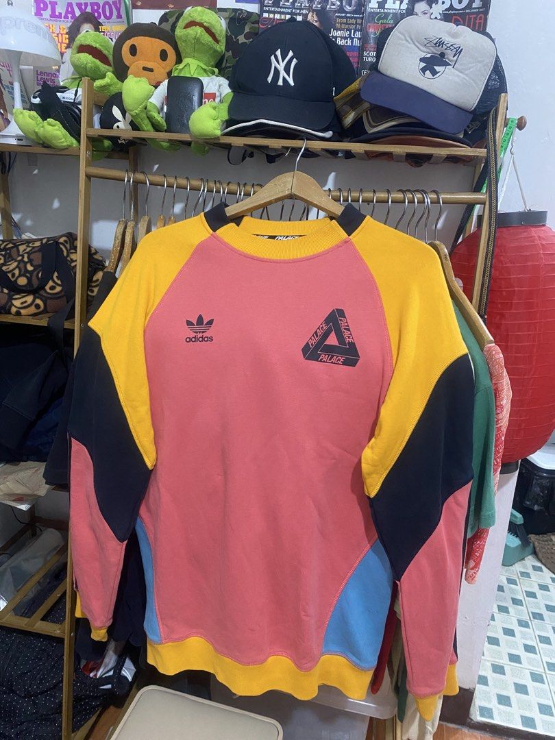 Adidas x palace sweater (Category: Coats, Jackets and Outerwear) located in Legazpi City. Submitted by dimas_loot (Listing ID 1466418086, Image 1). Description: No issue Size large 1k.