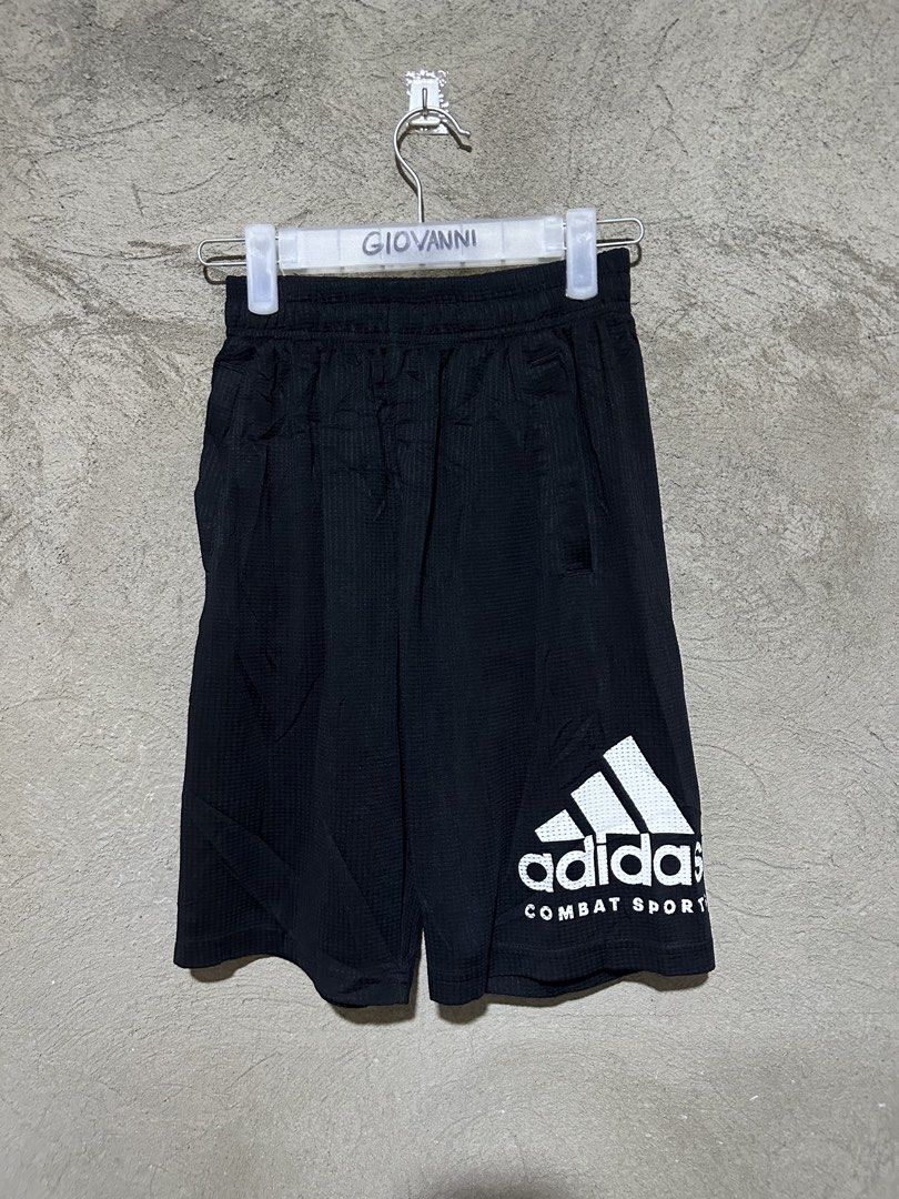 Adidas Youth Size (Category: Kids Wardrobes & Storage) located in Ozamiz City. Submitted by quick_done_deals (Listing ID 1466379656, Image 1). Description: 🛒 ** Adidas Youth Size ** 💯 Excellent Condition 📐 Dimes: L18.5xW28-30 🔍 Issue: None 🎨 Color Rate: 9.5 / 10 .
