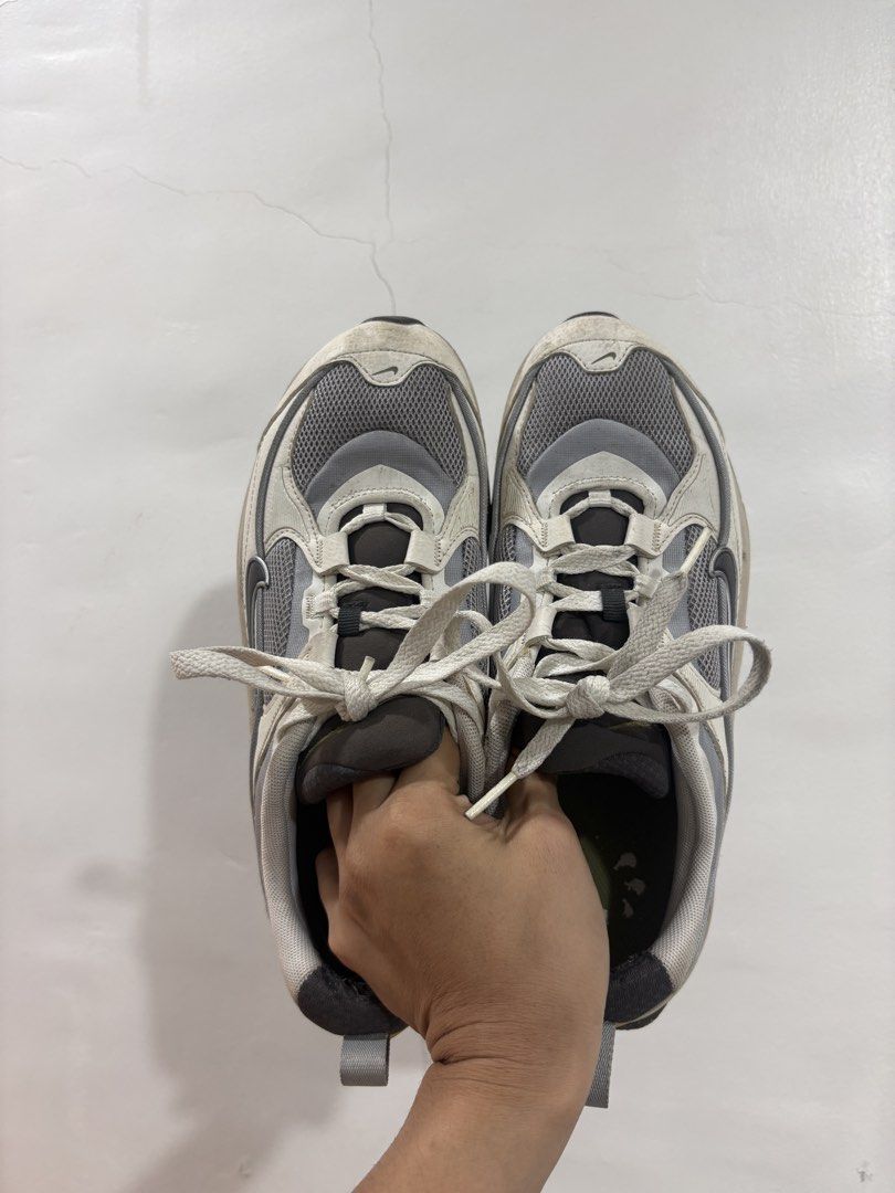 Air Max Bliss sneakers (Category: Shoe inserts) located in Cebu City. Submitted by cookiebear121998 (Listing ID 1466368190, Image 2). Description: Personal use only. Lightly used and well taken care of. Still in good condition with no major damage or issues. Selling because I don’t use them anymore. Please see photos for the actual condition. RFS: No longer used..