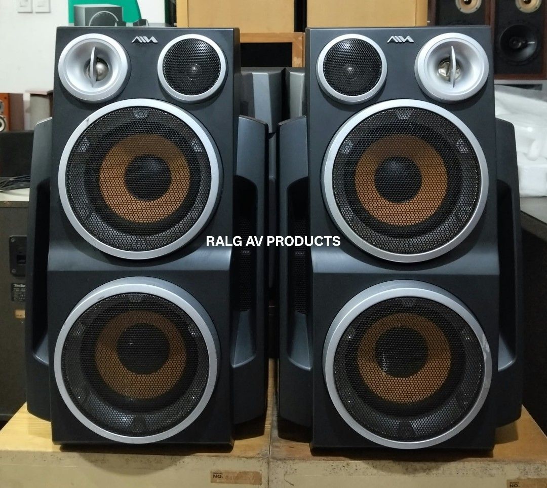 Aiwa Multi-Driver Bookshelf Speakers Pair (Category: Soundbars, Speakers & Amplifiers) located in Bulacan. Submitted by ronald277077025 (Listing ID 1466500633, Image 1). Description: AIWA 3 WAY DOUBLE WOOFER SPEAKER SYSTEM SX-BK1 140 WATTS 6 OHMS 5" X 2 CONE WOOFER HI FI MIDRANGE DOME TYPE TWEETER BASS REFLEX DIMENSIONS: W26 x H46 x D38 CM Location: Sta Maria Bulacan Shipping at buyers expense.