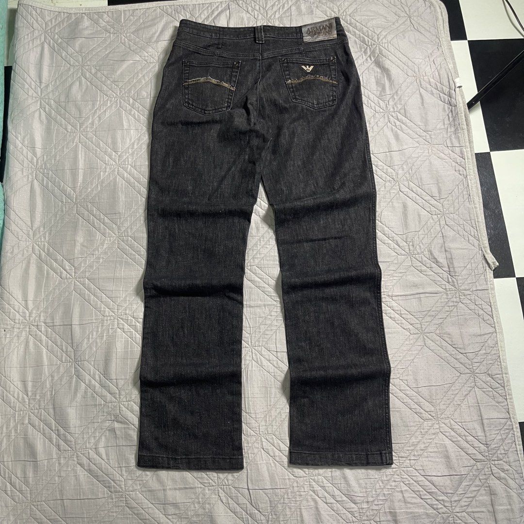 (AJ) GIORGIO ARMANI (Category: Jeans) located in Pasay City. Submitted by jam.tr1ft (Listing ID 1466351891, Image 1). Description: WAIST: 32 LENGTH: 41 LEG IP: 8.