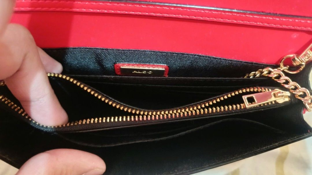 Aldo (Category: Luxury Bags & Wallets) located in Baguio. Submitted by thriftfit17 (Listing ID 1466377087, Image 3). Description: aldo legit no issues rfs:not using na po php 1800 dm if interested 🤙.