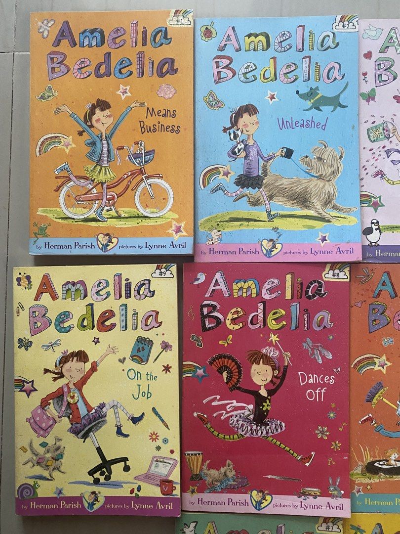 Amelia Bedelia Book Set (Category: Children's Books) located in Tumauini. Submitted by bihisbyme (Listing ID 1466475408, Image 2). Description: Sold as set ONLY!! Make an offer if sure buyer :)).