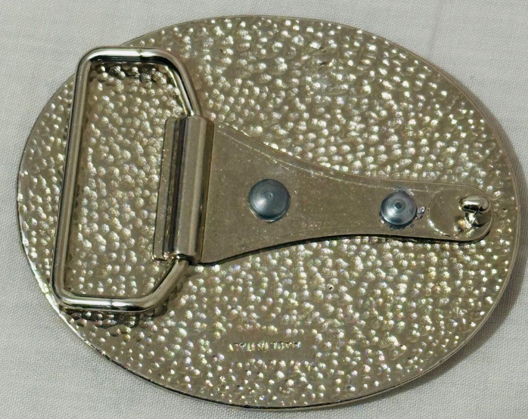 American Eagle and US Flag Belt Buckle (Category: Belts) located in Baguio. Submitted by freebird101 (Listing ID 1466524838, Image 2). Description: - Made in Italy.