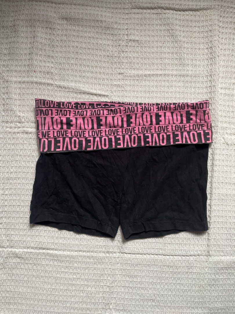 american eagle fold over shorts (Category: Shorts) located in Meycauayan. Submitted by fae.trove (Listing ID 1466388780, Image 1). Description: .