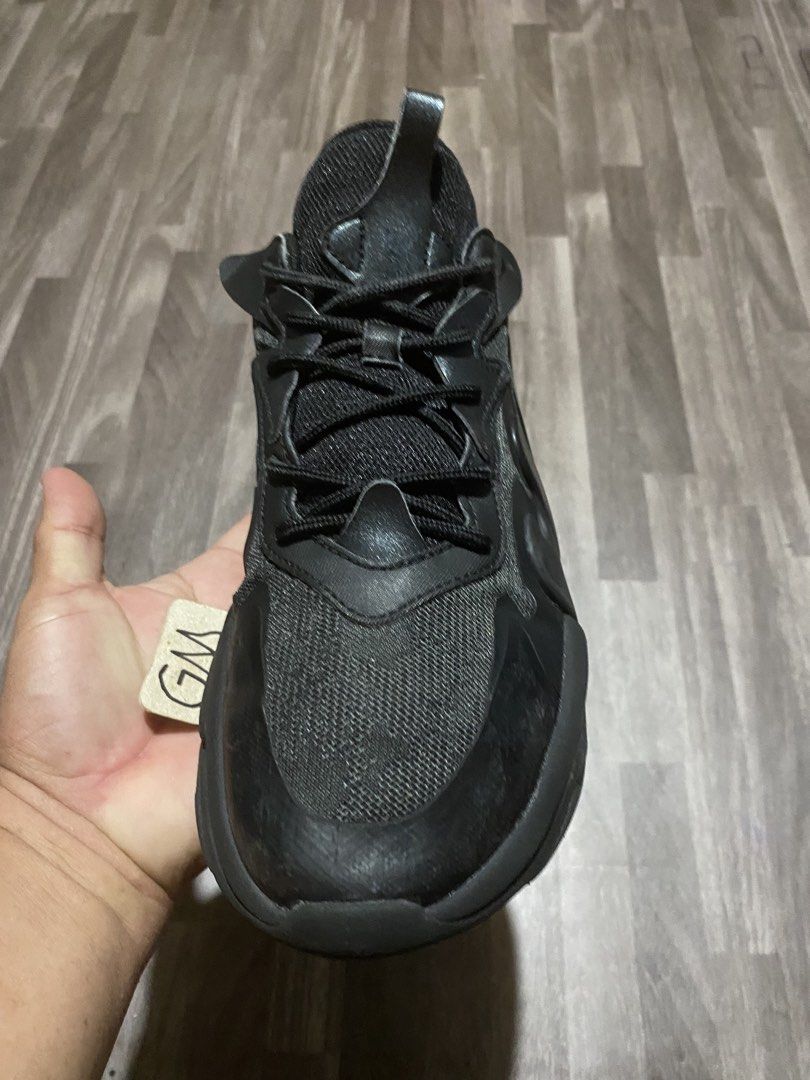 Anta Bai Chao 2.0 (Category: Sneakers) located in Cebu City. Submitted by freemoon.b85e0c (Listing ID 1466525838, Image 3). Description: Anta Bai Chao 2.0 Legit/2nd hand Size 7.5 us/5 uk/38.5 euro/24 cm Price 680 plus sf Good condition.