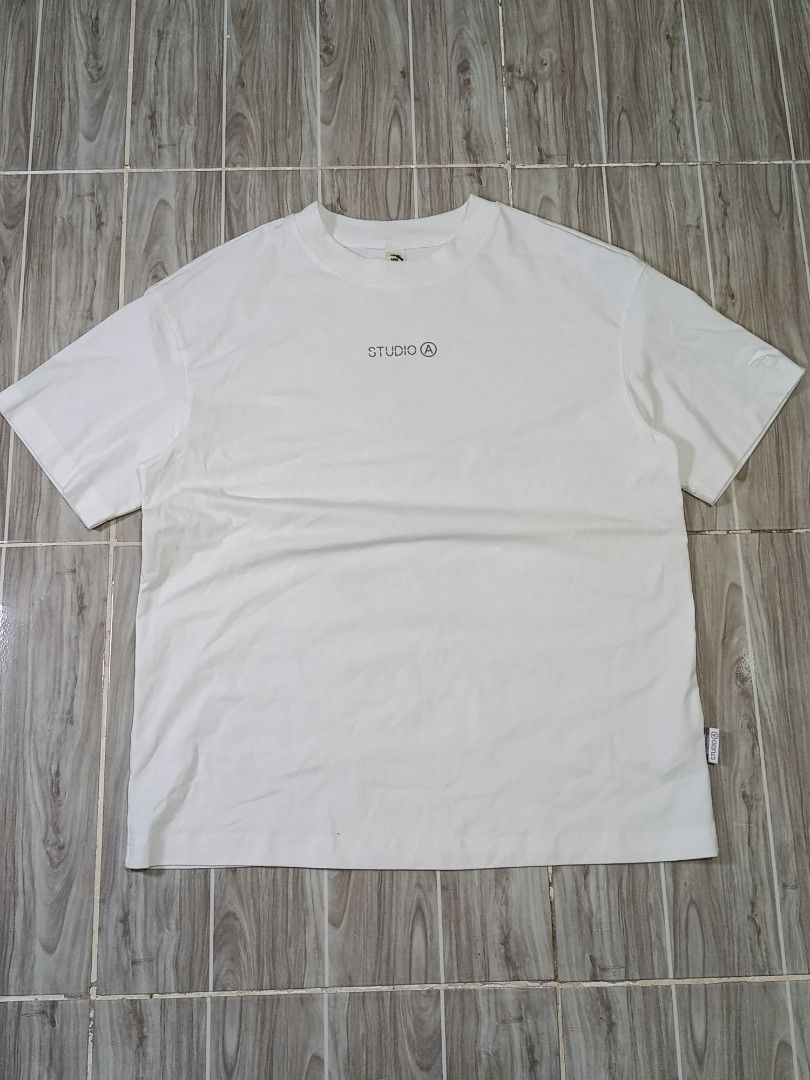 ANTA STUDIO SPANDEX STRETCH TSHIRT (freeshipping) (Category: Tshirts & Polo Shirts ) located in Quezon City. Submitted by gyl-stop (Listing ID 1466501910, Image 1). Description: free shipping 21 x 26.5 excellent condi cr: 9.8/10 issue: none.