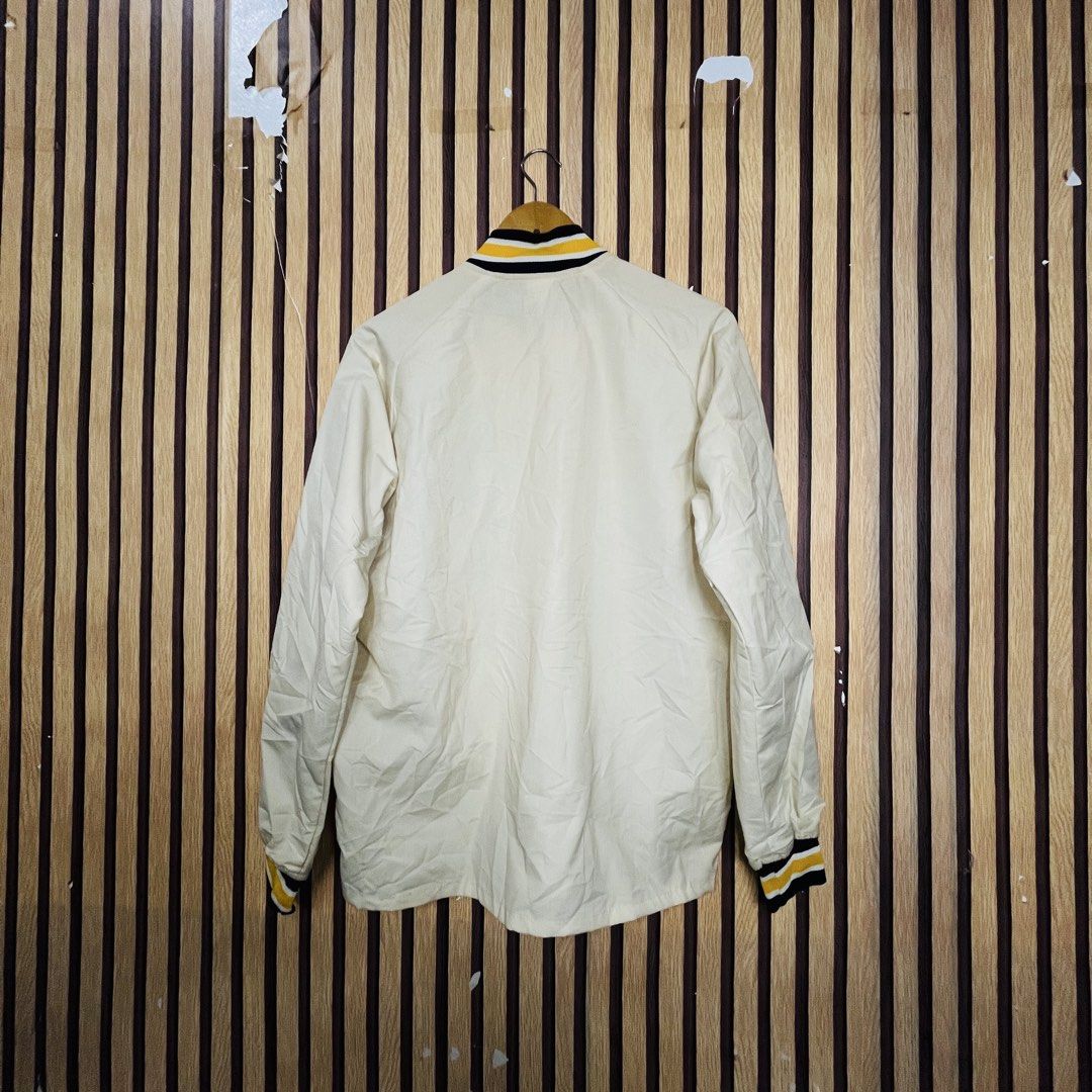 1980's ANYWEAR BLOKECORE GORPCORE STREETWEAR VARSITY Y2K COLLEGIATE BOMBER JACKET CREAM LARGE 24x27 (Category: Coats, Jackets and Outerwear) located in Dasmarinas. Submitted by yg_supplies (Listing ID 1466416234, Image 2). Description: PLEASE READ FAQ’s > Yes, available! > Last price posted. TAKE IT OR LEAVE IT! > Dasmariñas Cavite > ADDITIONAL PHOTOS are NOT AVAILABLE as we seal the items after taking pictures. > GCASH payment > JNT shipping / L