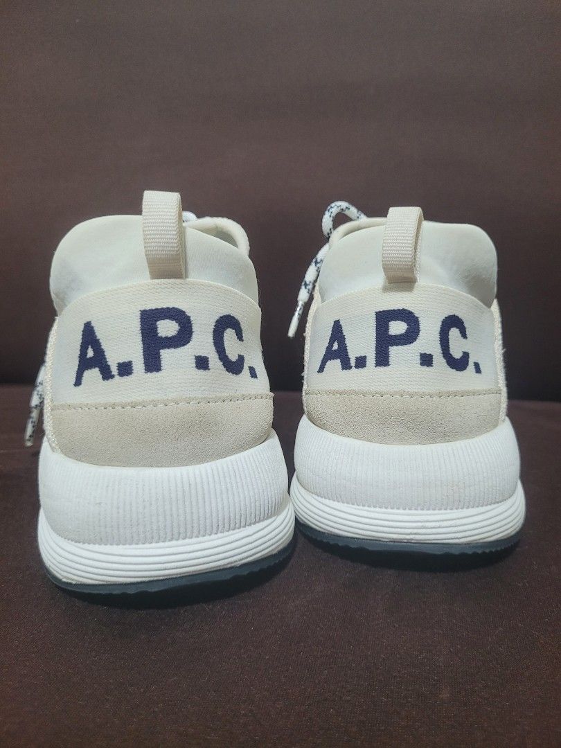 APC Run Around Sneakers (Category: Sneakers) located in Bulacan. Submitted by oldfold (Listing ID 1466456605, Image 2). Description: Very good condition. See last pic for issue(scratch). US:8 Euro:41.