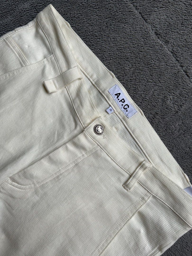 A.P.C. textured trouser (Category: Luxury Apparel) located in Quezon. Submitted by duculanjay (Listing ID 1466390597, Image 2). Description: Add sf 95 Size 30 Condition 9.5/10 No flaws/issues.