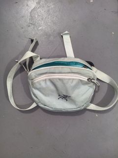(Category: ) located in . Submitted by topan-pre-loved-st0re (Listing ID 1466476808, Image 1). Description: .