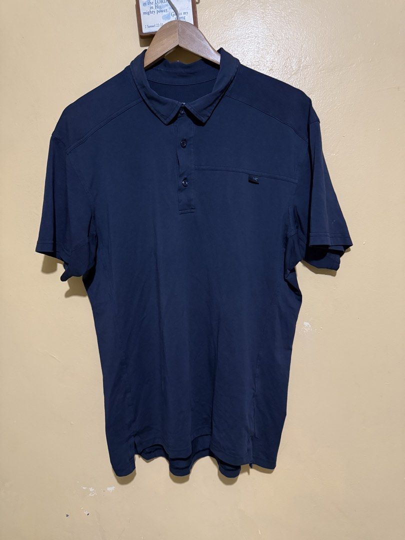 Arc’teryx polo shirt (Category: Tshirts & Polo Shirts ) located in Daraga. Submitted by casualthread (Listing ID 1466451917, Image 1). Description: Authentic Issue last 2 pic bleach stain and loose stitch 21.5x29 9.5/10.