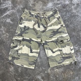 (Category: ) located in . Submitted by hoodklstore (Listing ID 1466415042, Image 1). Description: .